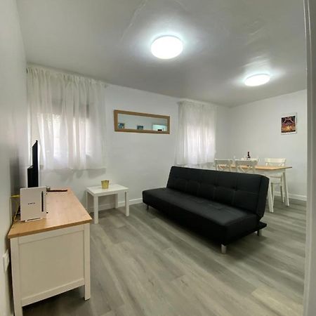 Piso Junto Al Hospital Macarena Apartment Севиля Екстериор снимка