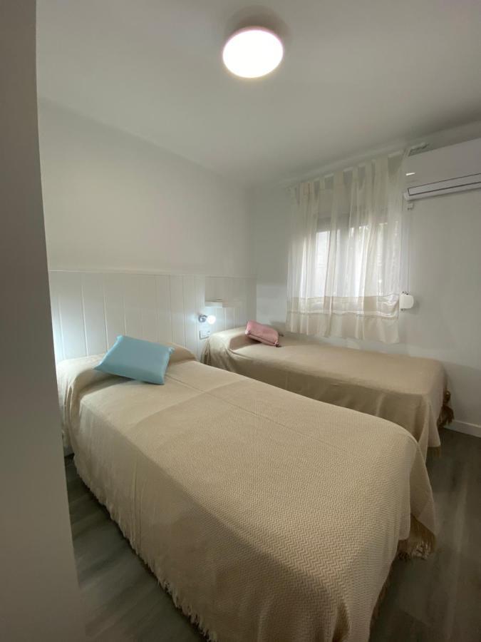 Piso Junto Al Hospital Macarena Apartment Севиля Екстериор снимка