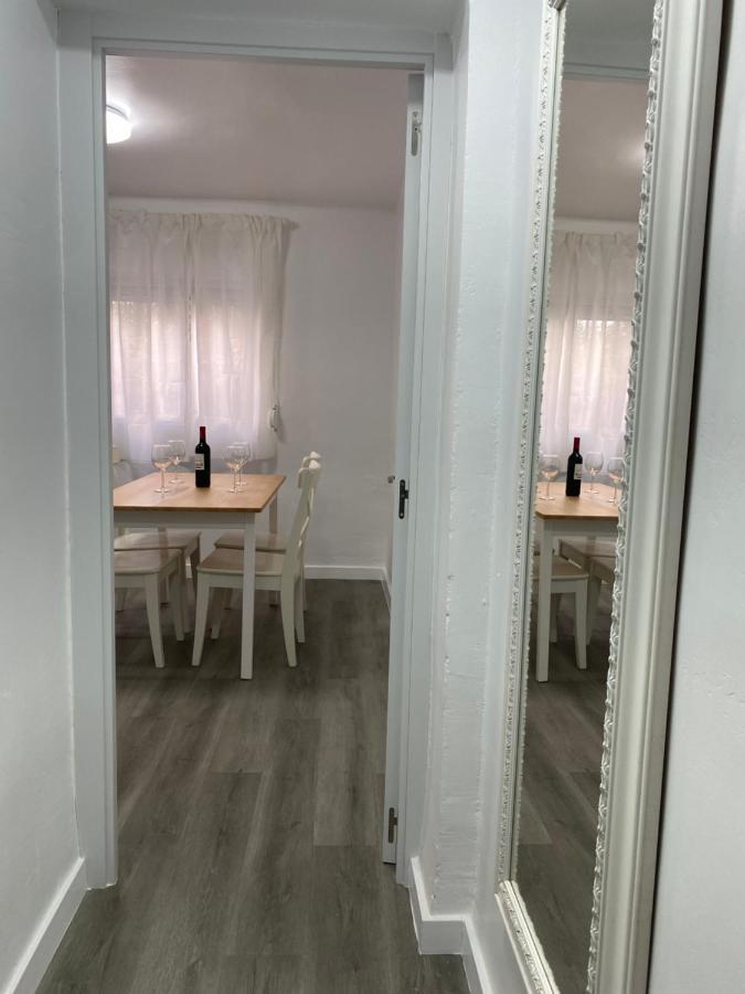 Piso Junto Al Hospital Macarena Apartment Севиля Екстериор снимка
